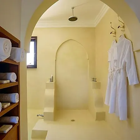 Swahili Villa Coco 2Br Apartment 700M To Beach-2